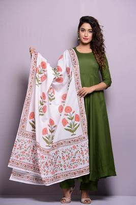 Green plain rayon kurta sets 1