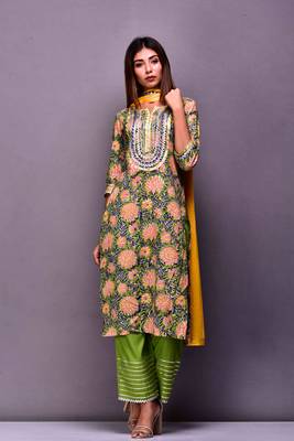 Green printed cotton kurta sets 1