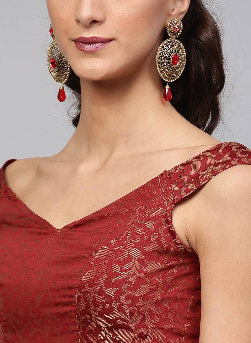 Inddus Peach Georgette Solid Ruffle Saree