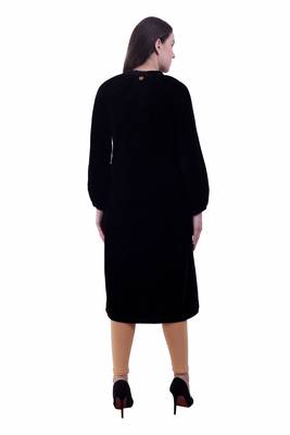 Black Embroidered Velvet Kurti 4