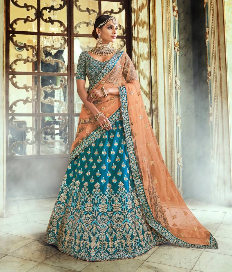 Green Embroidered Silk Semi Stitched Lehenga With Dupatta