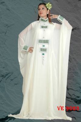 White embroidered georgette islamic kaftans 1