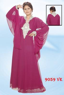Magenta embroidered georgette islamic kaftans 1