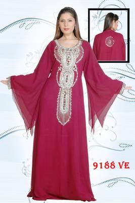Magenta embroidered georgette islamic kaftans 1