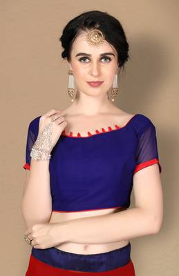 Red plain georgette saree with blouse 5