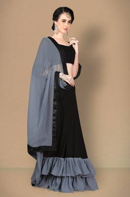 Grey plain georgette saree with blouse 2