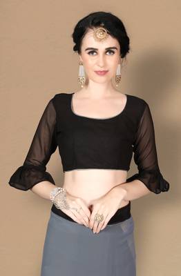 Grey plain georgette saree with blouse 5