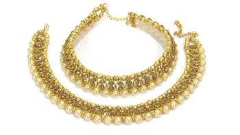 Gold anklets 2