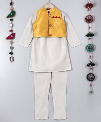 White Stylish Boys Kurta Pyjama set 1