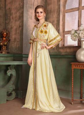 White Embroidered Crepe Islamic Kaftans 2