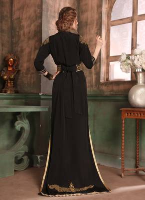 Black Embroidered Crepe Islamic Kaftans 3
