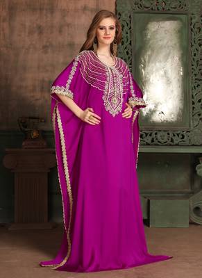Pink Embroidered Crepe Islamic Kaftans 2