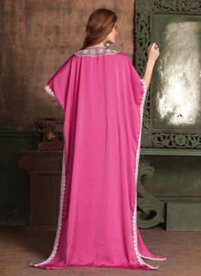 Pink Embroidered Crepe Islamic Kaftans 3
