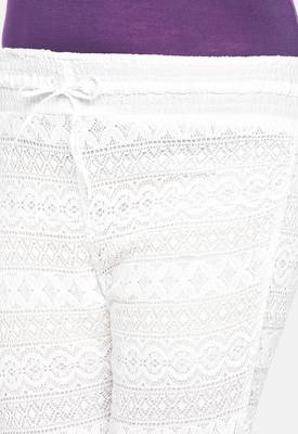 Ishin Women's White Printed Straight Palazzos 5