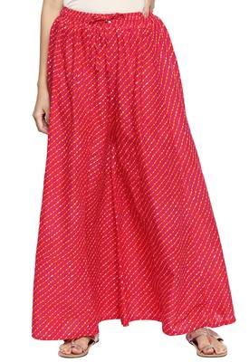 Ishin Women's Cotton Pink Printed Wide leg Palazzos 1