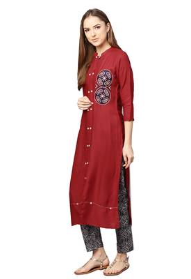 Maroon embroidered viscose palazzo kurta 3