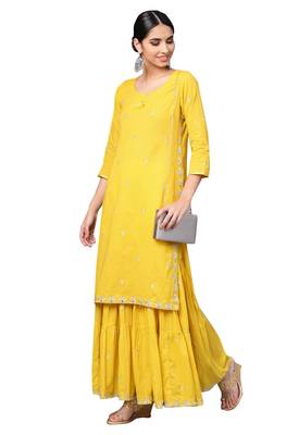 Mustard embroidered cotton palazzo kurta 2
