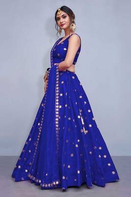 Blue embroidered silk semi stitched lehenga 3