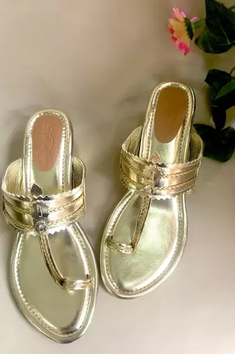 Gold Kolhapuri