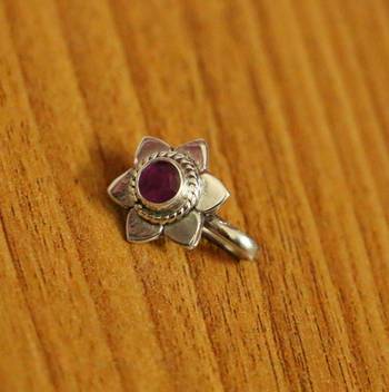 Red Ruby       Nose Ring 1