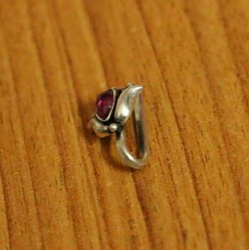 Red Ruby       Nose Ring 2