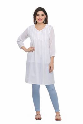 Ada Hand Embroidered White Cotton Lucknow Chikankari Short Kurti 1