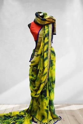 yellow printed faux_linen saree with blouse 3