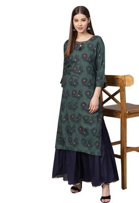 Blue embroidered rayon kurta-sets 5