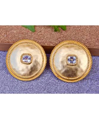 Rimmed Bold Gold Stud Earrings 1
