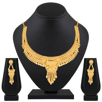 Traditional Designer 1 Gram High Gold Plated Choker Style Brass Necklace Set For Women 1