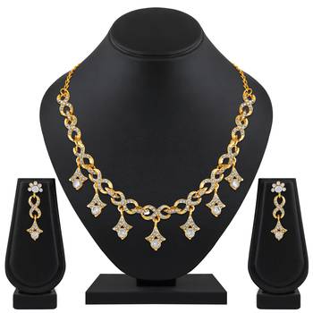 Stylesh Gold Plated White Stone Choker Style Necklace Set For Women 1