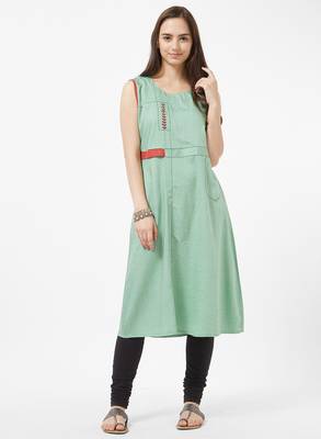 Green printed rayon kurti 1