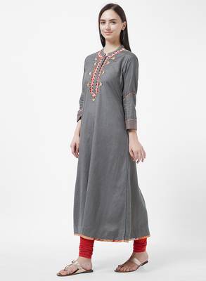 Grey embroidered cotton kurti 4