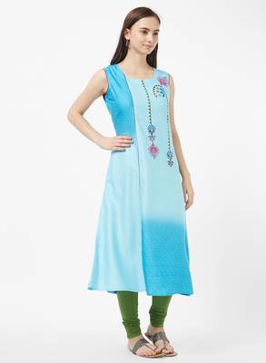 Blue embroidered cotton kurti 3