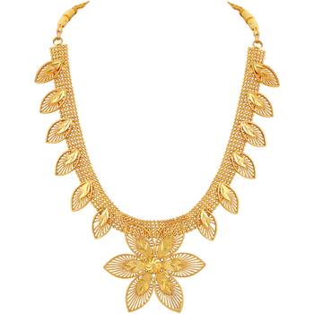 Pretty Leaf Shape Gold Plated Choker Style Necklace Set With Mangtikka For Women 3