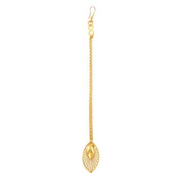 Pretty Leaf Shape Gold Plated Choker Style Necklace Set With Mangtikka For Women 5