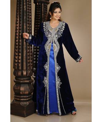 royal-blue velvet embroidered zari_work islamic-kaftans 3