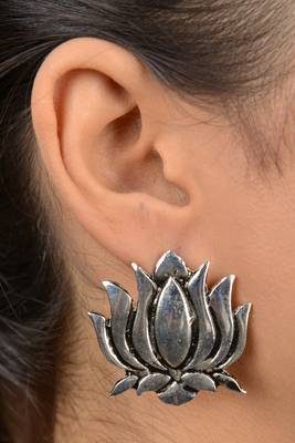 Silver Lotus Studs 2