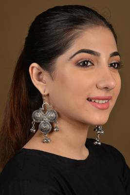 Silver Emboss Earrings 2
