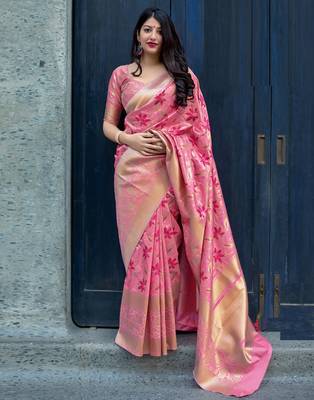 Pink woven silk blend saree with blouse 1