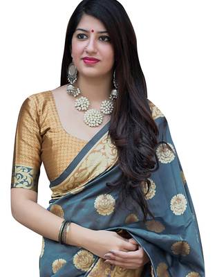 Grey woven silk blend saree with blouse 2