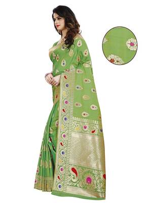 Green woven banarasi saree with blouse 3