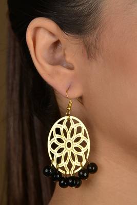 Gold Filigree Black Beaded Earrings 1