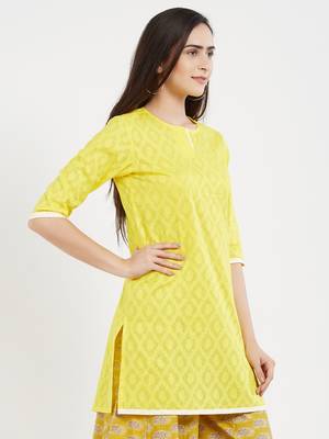 Yellow plain cotton kurta 4