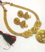 Gold necklace sets