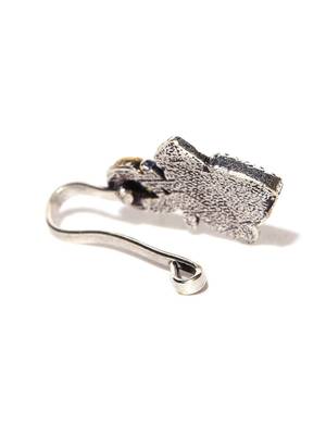 Infuzze Oxidised Silver & Antique Gold-Toned Clip-On Nosepin 2