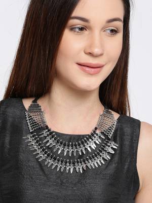 Infuzze Silver-Toned Metal Oxidised Necklace 1