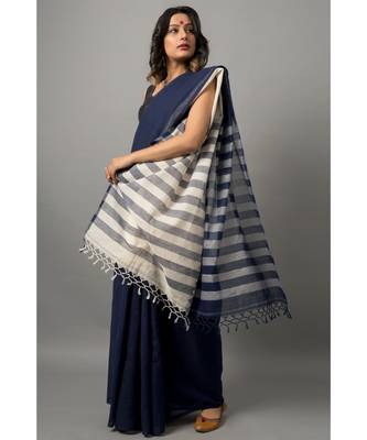 Khadi cotton saree gorgeous in stripes and tassels along the pallu 3