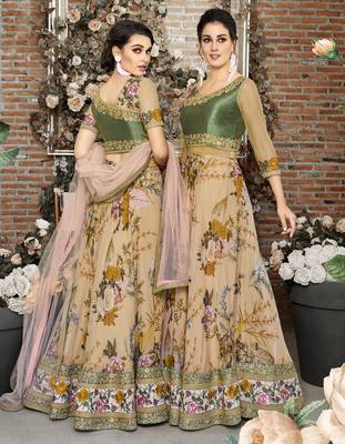 Beige Embroidered
 Organza Semi Stitched Lehenga With Dupatta 3