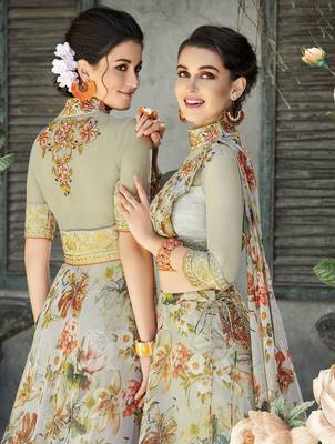 Light Green Embroidered
 Organza Semi Stitched Lehenga With Dupatta 4